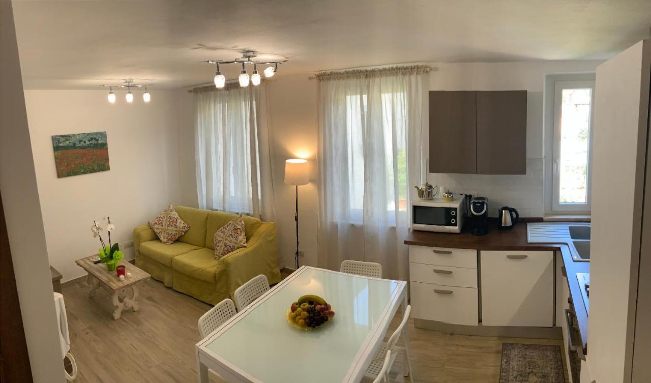 Casa La Wanda - Camaiore Toscana - 2 Bedroom & Terrace Buitenkant foto