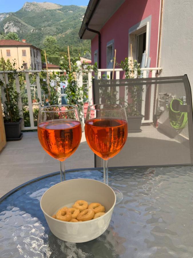 Casa La Wanda - Camaiore Toscana - 2 Bedroom & Terrace Buitenkant foto